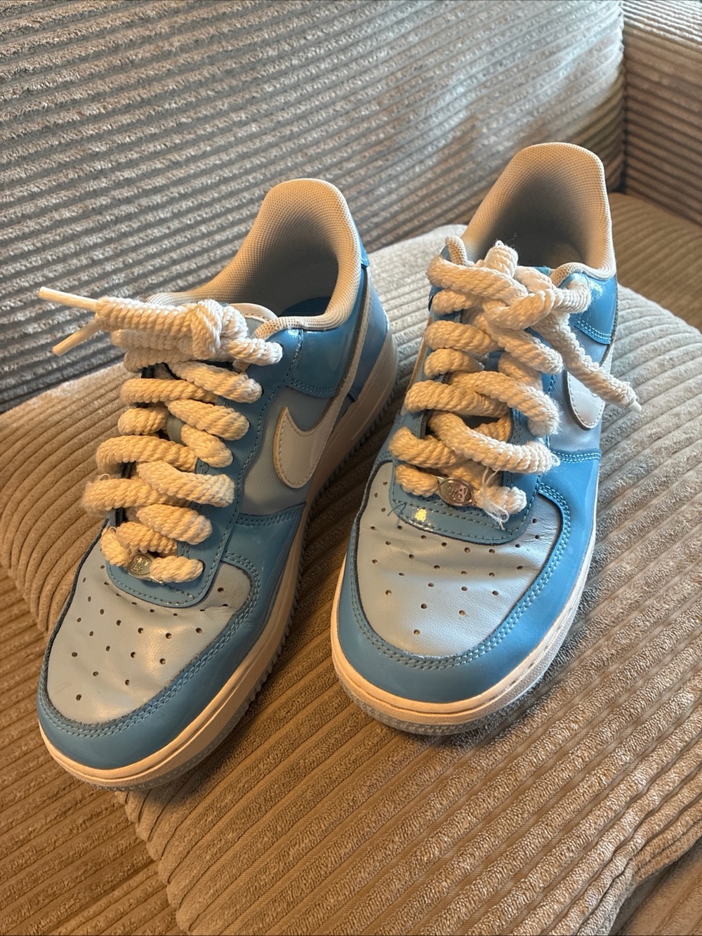 Nike Air Force 1 '07 LV8 Psychic Blue White Patent Leather Sneaker HV9405-400 S6